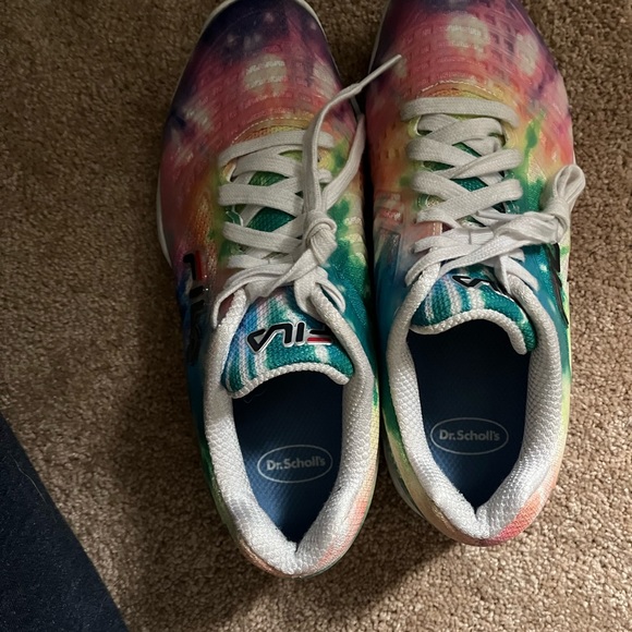 FILA Tennis Court Shoes - Picture 5 of 6